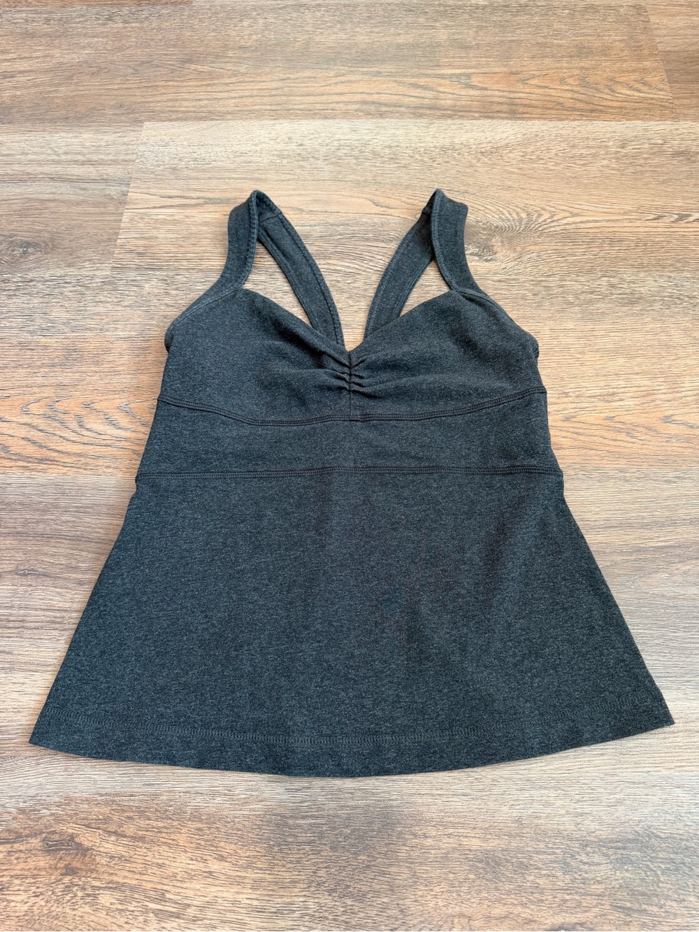 Lululemon Dark Grey Heather Ruched Bust Racerback Tank Top Built In Bra Size 8
